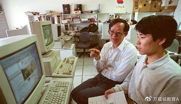 当年他们这样报志愿 报刊印刷里的时代回声